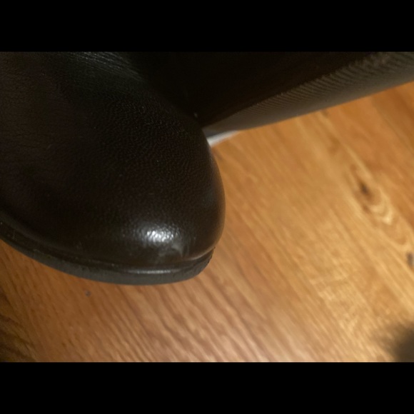 Banana Republic Belinda Black Chelsea Boots - Picture 5 of 6